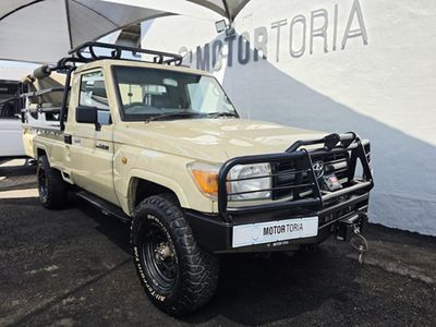 2011 Toyota Land Cruiser 79 4.2 D Single-Cab