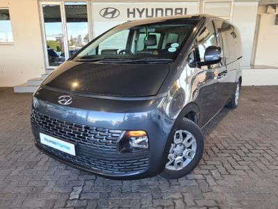 2022 Hyundai Staria 2.2d Executive Auto 11-Seat
