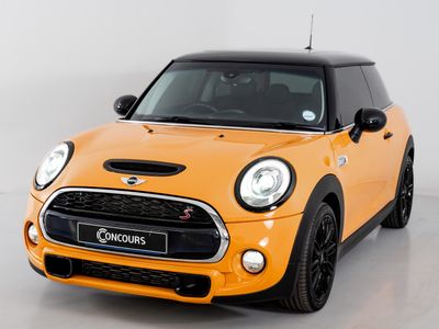 2017 MINI Hatch Cooper S Auto