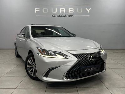 2019 Lexus ES 250 EX