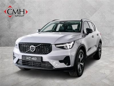 2026 Volvo XC40 B4 Plus Dark Geartronic Mild-Hybrid