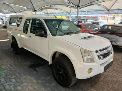 2011 Isuzu KB 300D-Teq LX Extended Cab