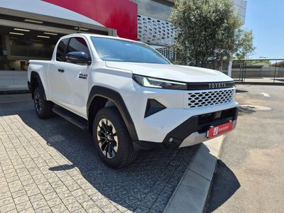 2026 Toyota Hilux 2.8 GD-6 RB Raider X Auto Extended Cab