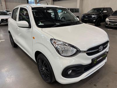 2025 Toyota Vitz 1.0 XR AMT