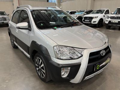 2015 Toyota Etios Cross 1.5 XS 5-dr