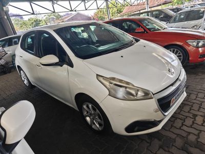 2017 Peugeot 208 1.2 PureTech Active 5-dr