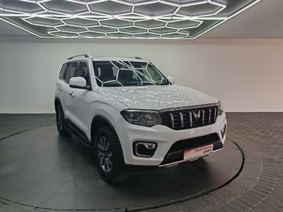 2024 Mahindra Scorpio N 2.2D Auto Z8