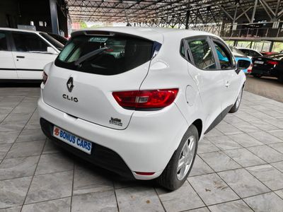 2017 Renault Clio IV 900T Authentique 5-dr (66kW)