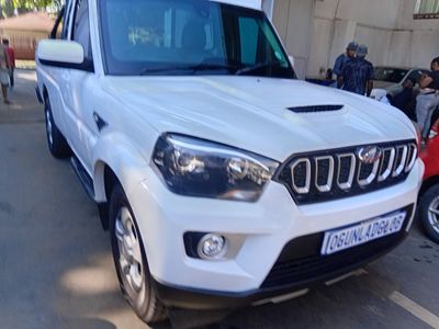 2025 Mahindra Pik Up 2.2CRDe Single-Cab S6 Karoo