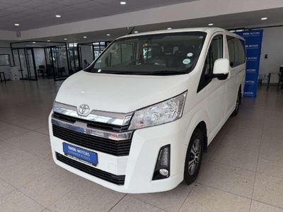 2022 Toyota Quantum 2.8 GL 11-seat