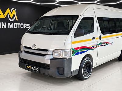 2019 Toyota Quantum 2.5 D-4D 14-seat