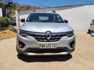 2022 Renault Triber 1.0 Intens