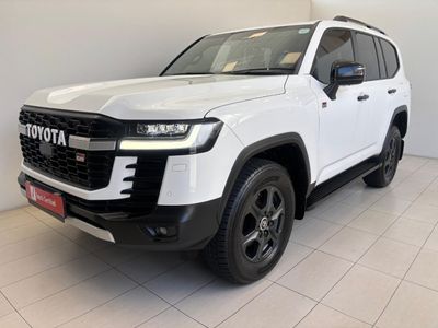 2025 Toyota Land Cruiser 300 V6 3.5T GR-S