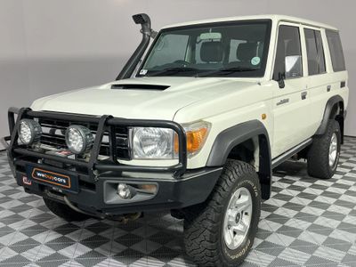 2016 Toyota Land Cruiser 76 4.5 D V8 Station Wagon