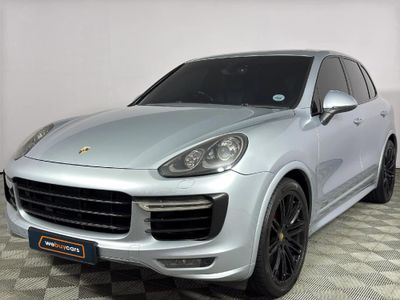 2015 Porsche Cayenne GTS Auto