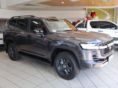 2026 Toyota Land Cruiser 300 V6 3.5T 1M Hev ZX