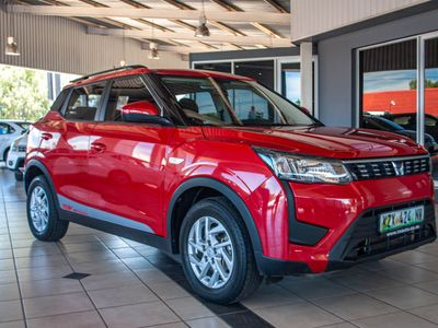 2024 Mahindra XUV 300 1.2T | W6