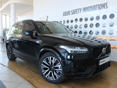 2023 Volvo XC90 Twin Engine Ultimate Dark Hybrid