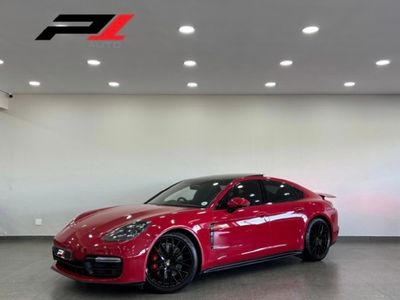 2019 Porsche Panamera GTS