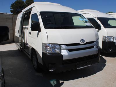 2017 Toyota Quantum 2.7 Ses'fikile Petrol Mobile Clinic