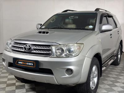 2011 Toyota Fortuner 3.0 D-4D Raised Body