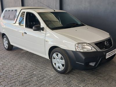 2024 Nissan NP200 1.6 A/C Safety Pack