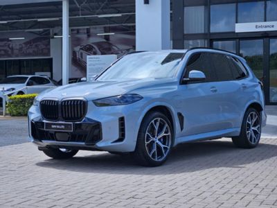 2025 BMW X5 xDrive50e M Sport Pro