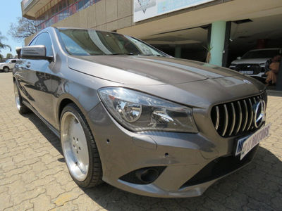 2014 Mercedes-Benz CLA 200 Urban Auto