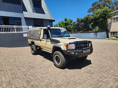 2016 Toyota Land Cruiser 79 4.5 D Single-Cab