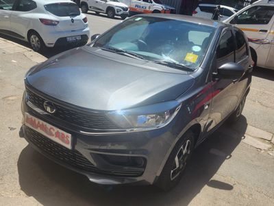 2026 TATA Tiago 1.2 XT