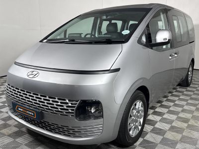 2022 Hyundai Staria 2.2d Executive Auto