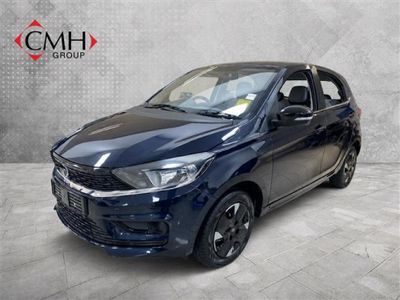 2026 TATA Tiago 1.2 XT Auto