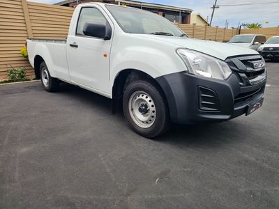 2026 Isuzu D-Max 250 DIESEL- BASE- 16500 KM