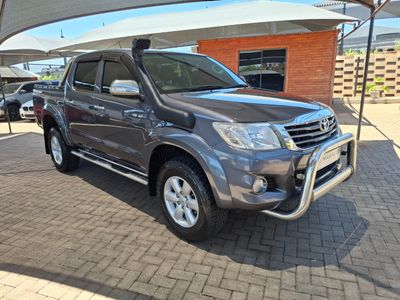 2012 Toyota Hilux 4.0 V6 Heritage 4x4 Auto Double-Cab