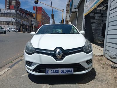 2019 Renault Clio IV 900T Expression 5-dr (66kW)