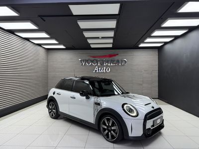 2024 MINI Hatch Cooper S 5 dr Shadaw Edition