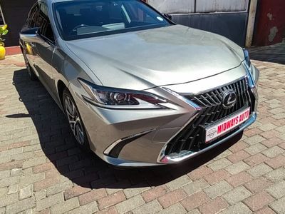2023 Lexus ES 250 EX