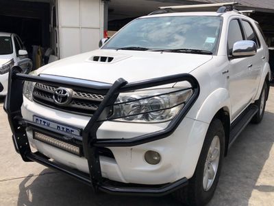 2011 Toyota Fortuner 3.0 D-4D Raised Body 4x4