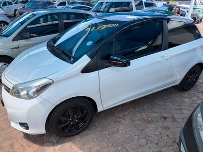 2013 Toyota Yaris 1.0 XS 3-dr