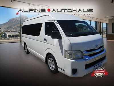 2015 Toyota Quantum 2.5 D-4D 14-seat