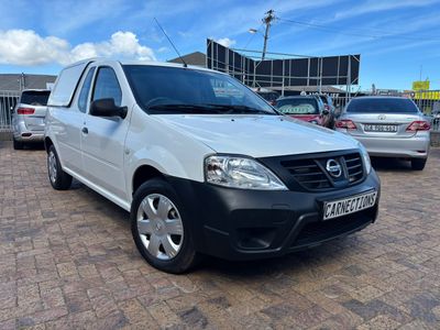 2022 Nissan NP200 1.6 A/C Safety Pack