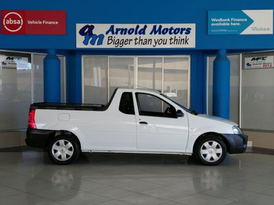 2022 Nissan NP200 1.6 A/C Safety Pack