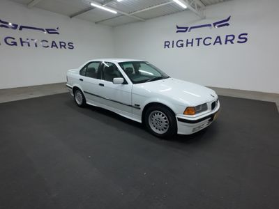 1993 BMW 3 Series 325i
