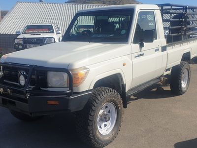 2011 Toyota Land Cruiser 79 4.2 D Single-Cab