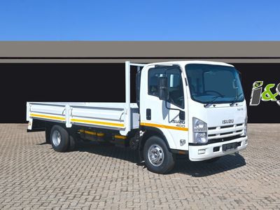 2014 Isuzu NPR 400 Swb F/c C/c