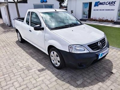 2022 Nissan NP200 1.6 A/C Safety Pack
