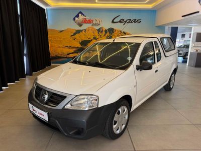 2023 Nissan NP200 1.6 A/C Safety Pack