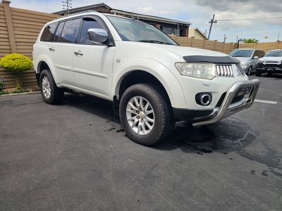 2013 Mitsubishi Pajero Sport MANUAL 4X4- 3.2 AUTOMATIC