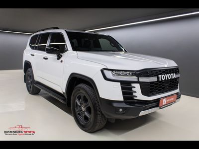 2026 Toyota Land Cruiser 300 V6 3.3D GR-S