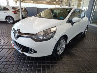 2014 Renault Clio IV 900T Expression 5-dr (66kW)
